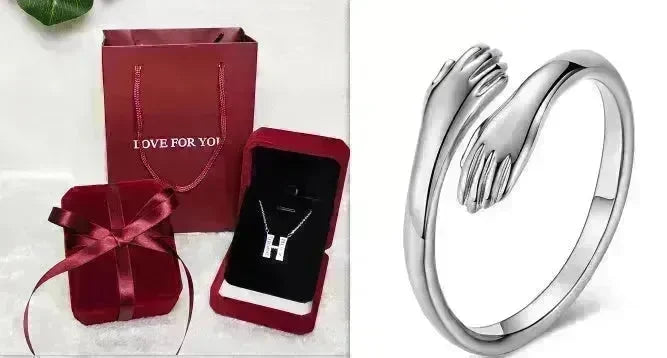 Alloy Simple Hands Hug Ring Opening Adjustable Jewelry - EX-STOCK CANADA