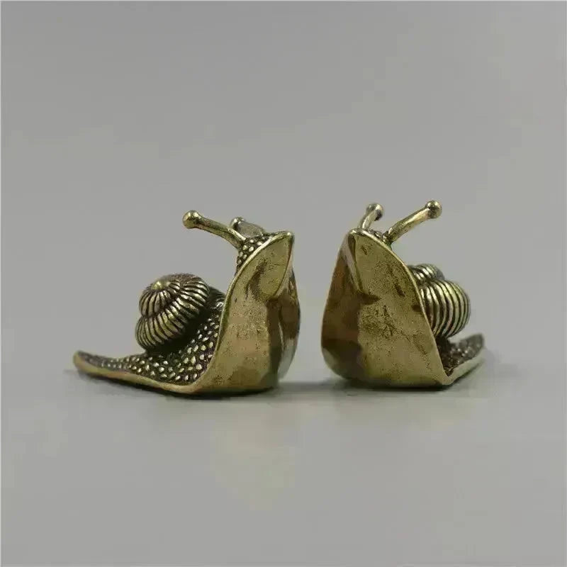 metal snail garden ornament home indoor and outdoor decors - EX-STOCK CANADA