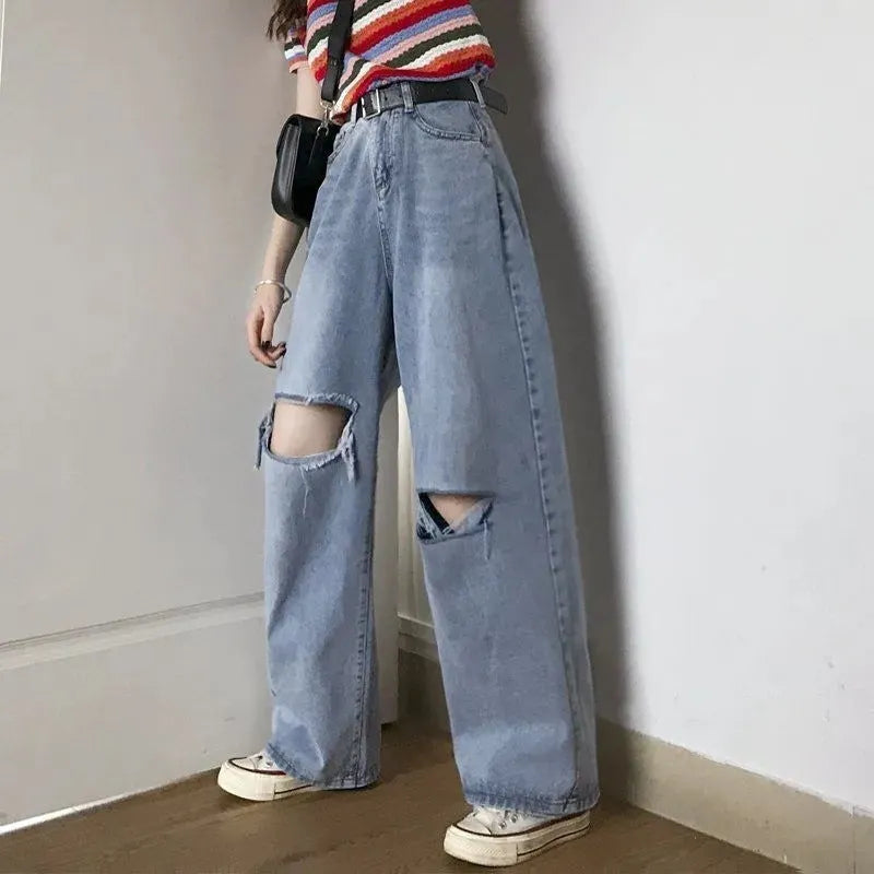 Pantalone jeans strappato ad alta vita di grandi dimensioni per le donne