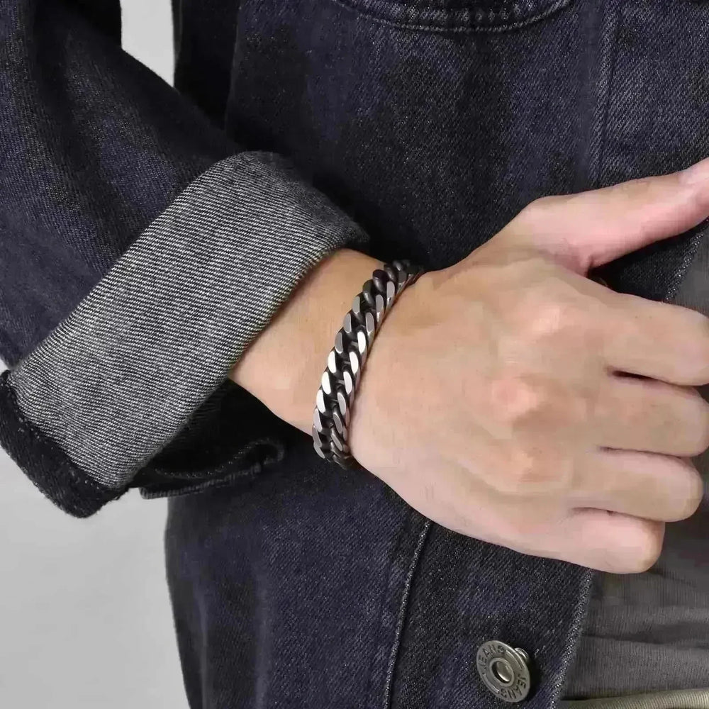 Stainless Steel Men's Ornament Vintage Cuban Link Chain Bracelet - EX-STOCK CANADA