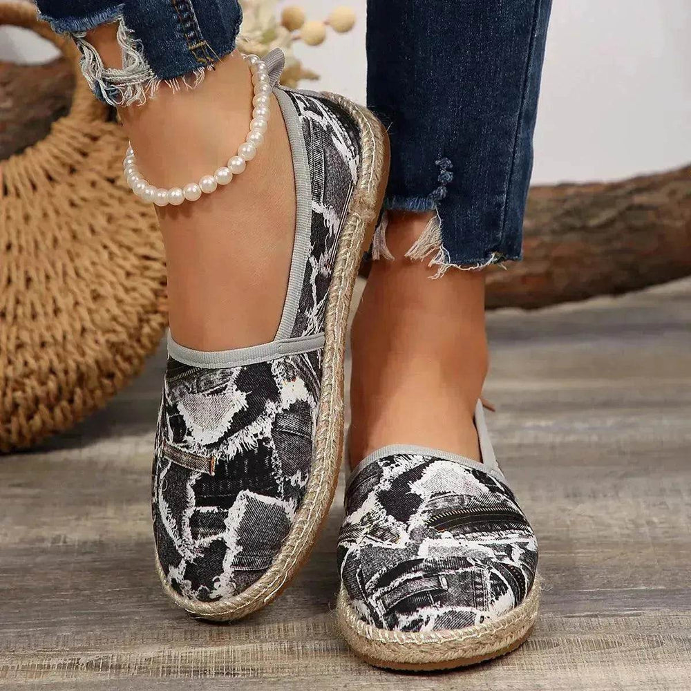 European And American Slip-on Fisherman Shoes Summer Animal Skin Loafer Flat Casual Canvas Shoe - EX-STOCK Canada