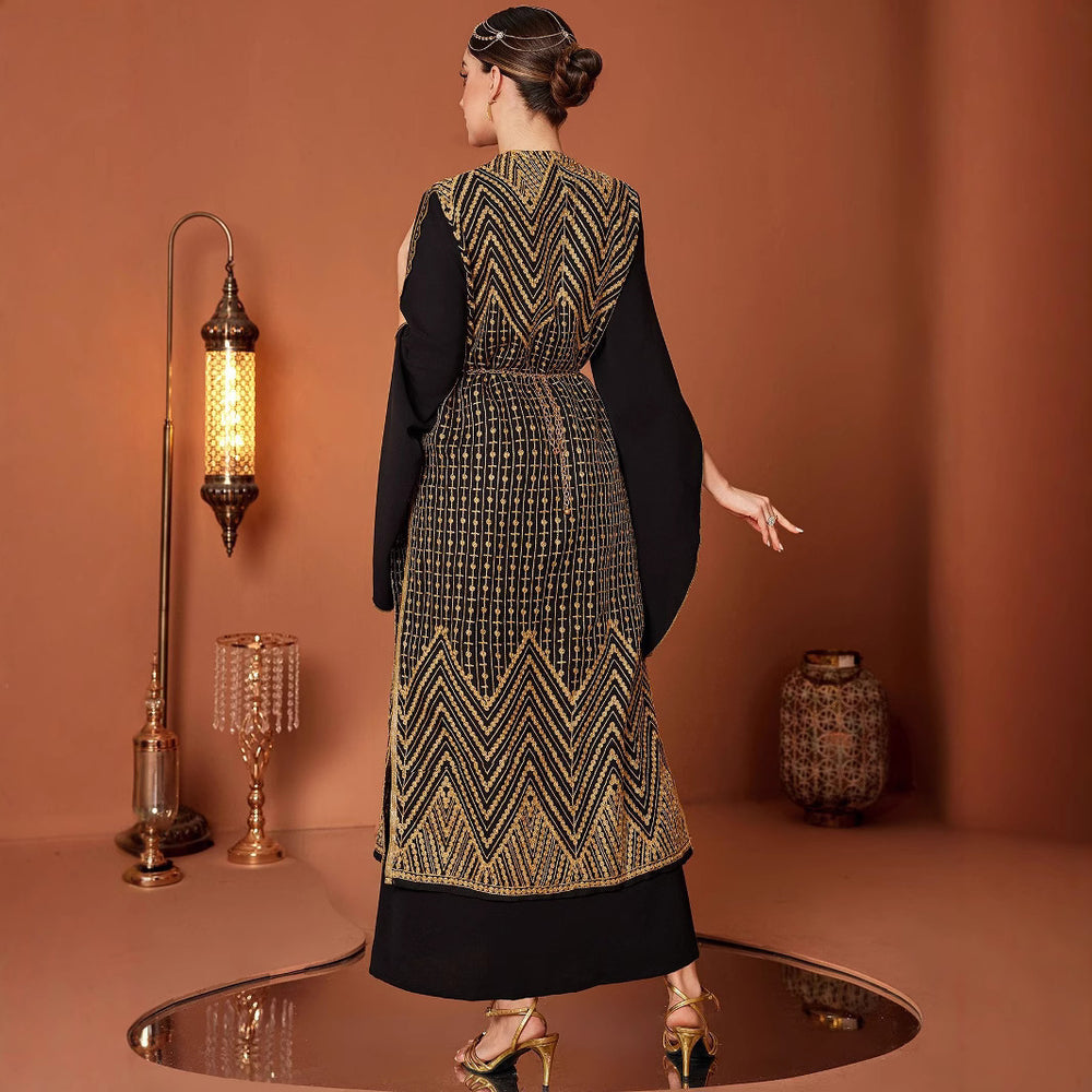 Arabischer Vintage Schwarzer Morgenmantel mit Goldstickerei und zweilagigem Fake-Design - EX-STOCK Canada