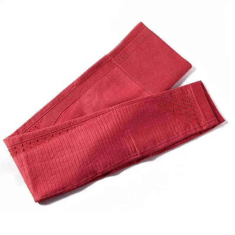 Gym sports suit - EX-STOCK Canada