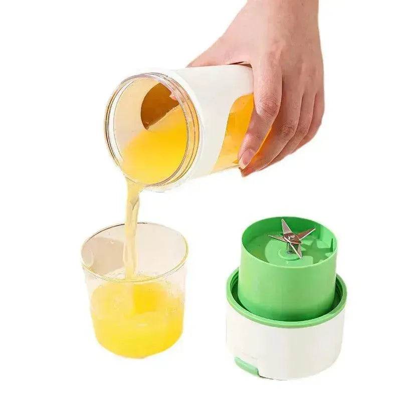 Rechargeable Portable Mini Juicer Summer Outdoor Travel Juicer smoothie blender - EX-STOCK Canada