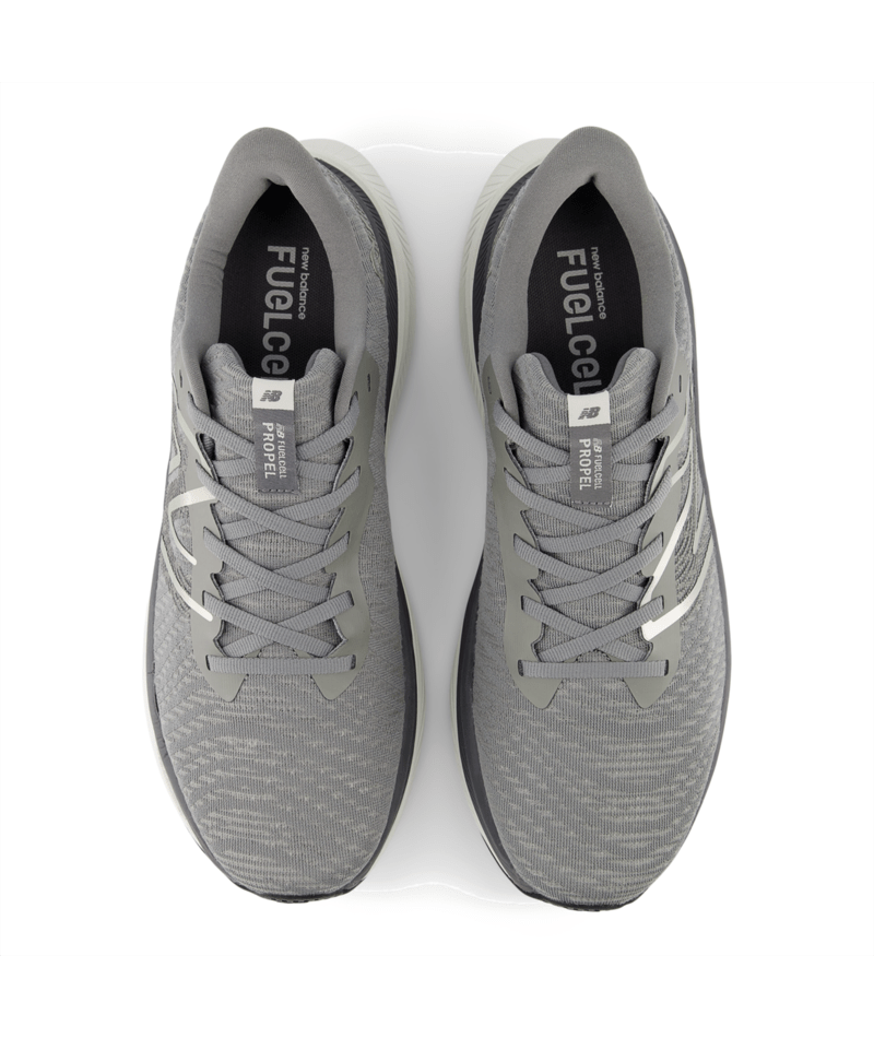 New Balance FuelCell Propel v4 - Scarpe da corsa da uomo - EX-STOCK Canada