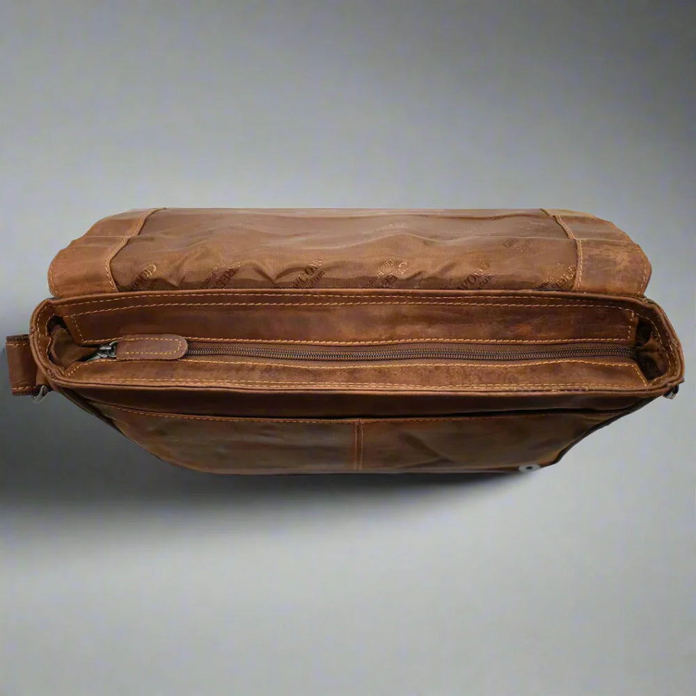 Bolso para portátil de cuero Greenwood. Bolso mensajero de cuero encerado premiumEX-STOCK Canada 