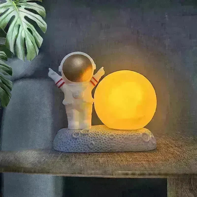 Modern Creative Astronaut Small Night Lamp Decoration Net Red Room Bedside Desktop Layout Small Desk Lamp Home - EX-STOCK CANADA