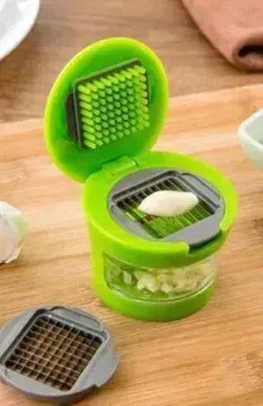 Multifunction Hand Garlic Juicer Garlic Crusher Grinder Slicer Cutter Chopper Vegetable Tools Kitchen Gadgets - EX-STOCK Canada