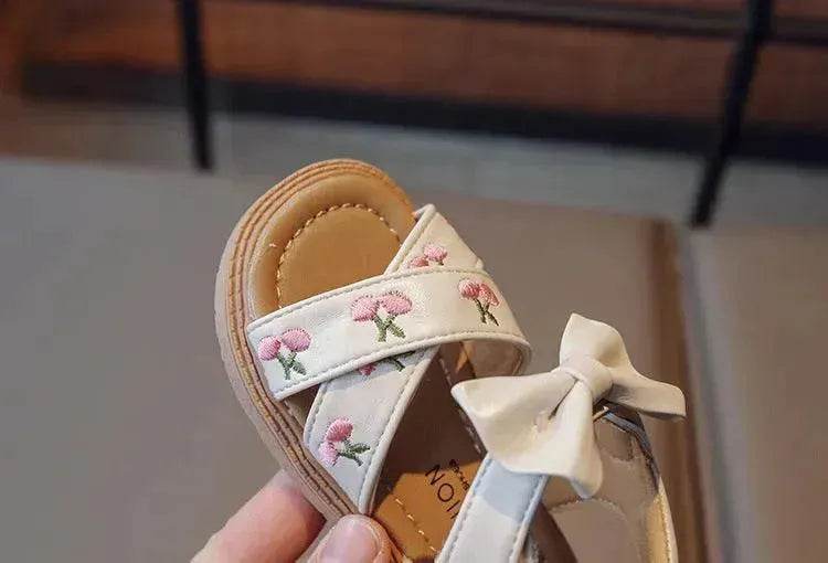 New Fashion Princess Shoes Soft Bottom Embroidered Shoes - EX-STOCK Canada