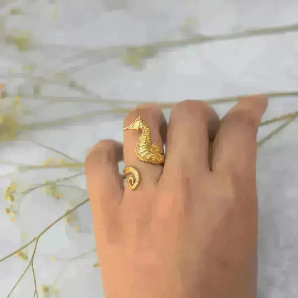 Ocean 18K Gold Stainless Steel Seahorse Opening Ring for Women - EX-STOCK CANADA