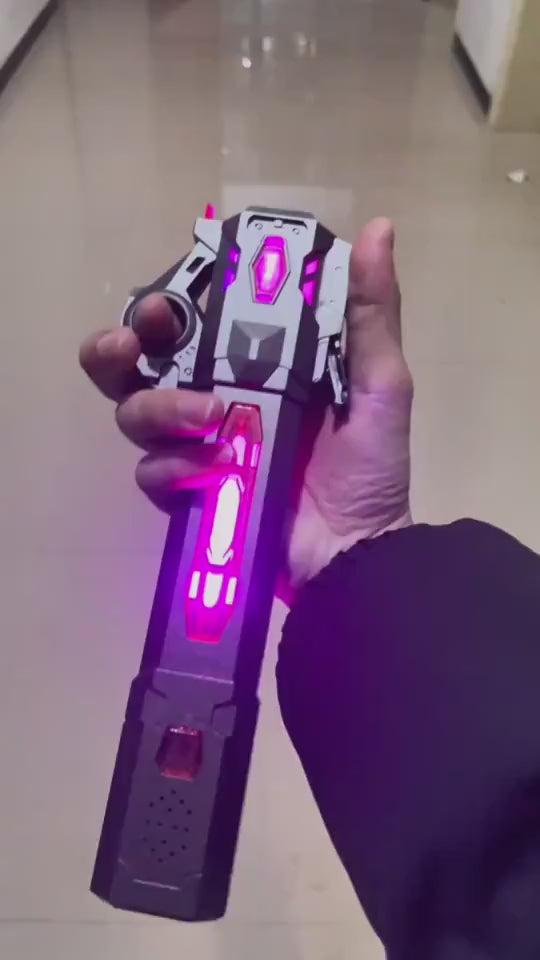 Retractable LED Lightsaber Toy with Sound Effects – 7 RGB Colours, USB-C Rechargeable, Hand Spinner Cosplay Prop for Kids