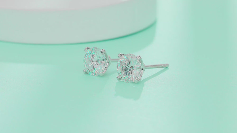 Flowing Charm 1-Carat Moissanite Stud Earrings – Platinum 925 Silver | GRA Certified