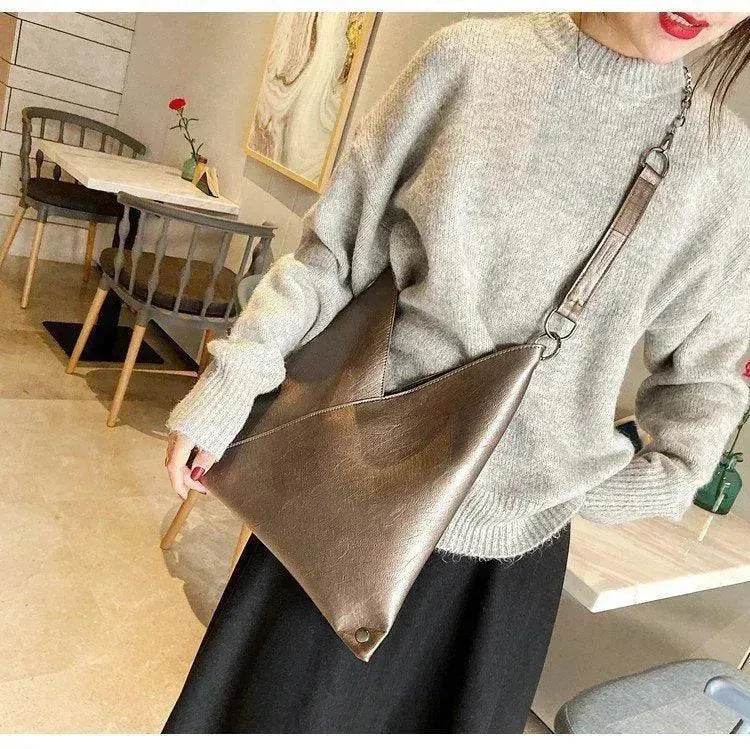 Trendy Casual Pleated Chain Zipper Women Handbag - EX-STOCK Canada