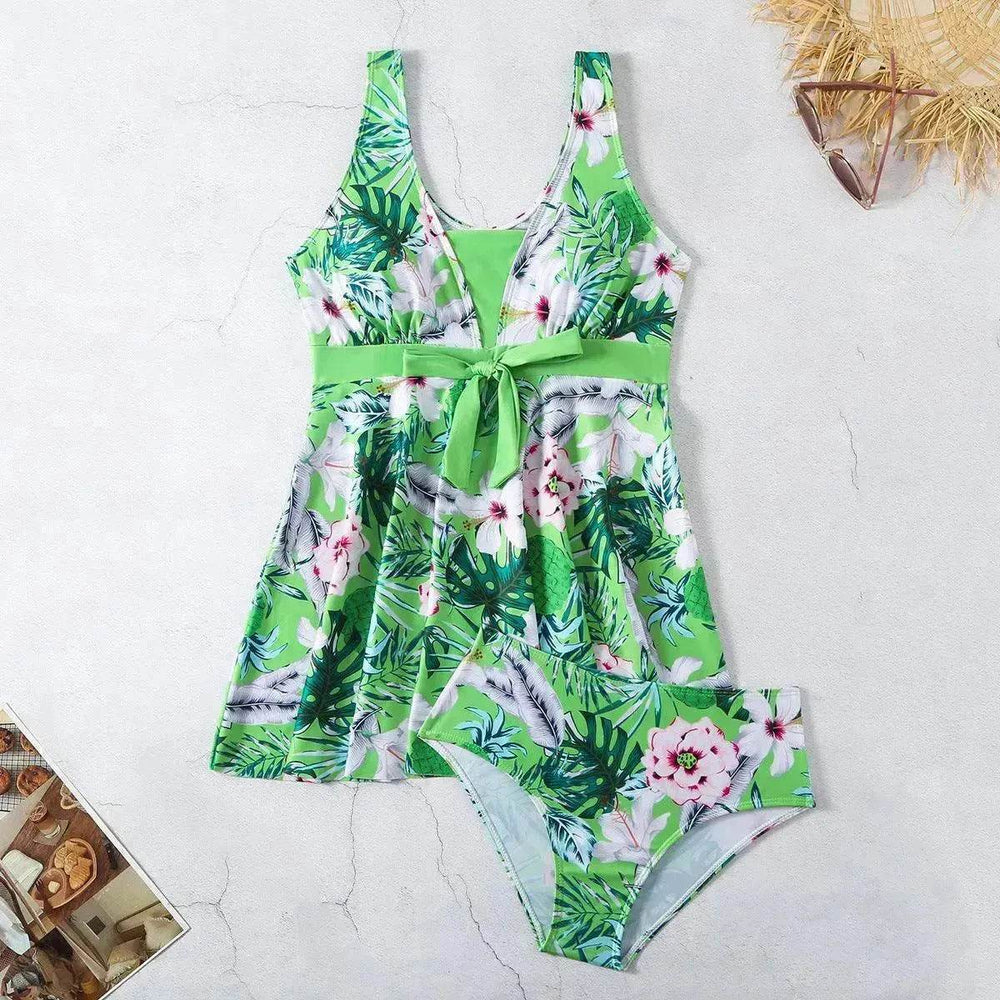 Women's V-neck Printed Split Bikini Swimsuit - EX-STOCK Canada